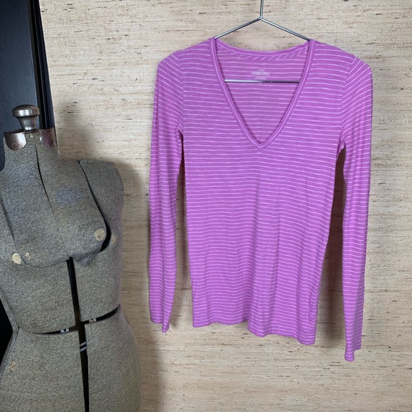 🍁 J.Crew Vintage L/S V-Neck Stripe T-Shirt - Picture 1 of 5